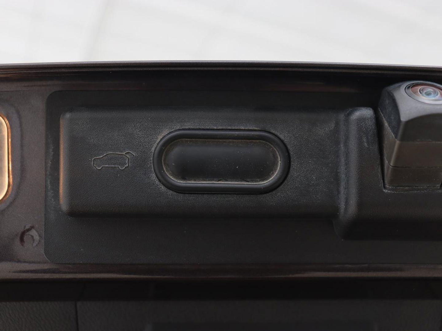 Aiways U5 63 kWh Premium | 3-Fase | Panoramadak | Leder | Stoelverwarming | Adaptive cruise | Carplay | 360 camera | Full LED | Keyless