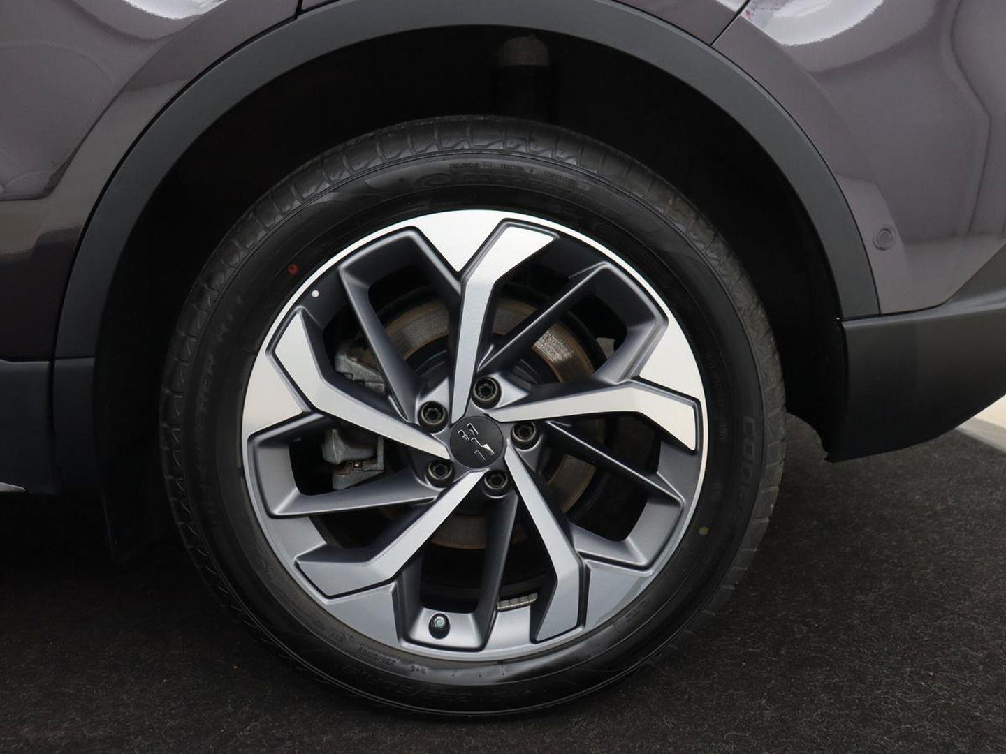 Aiways U5 63 kWh Premium | 3-Fase | Panoramadak | Leder | Stoelverwarming | Adaptive cruise | Carplay | 360 camera | Full LED | Keyless