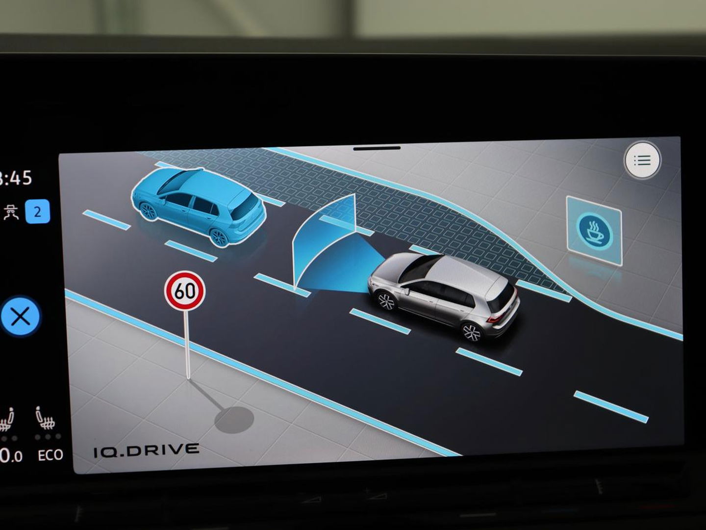 Volkswagen Golf 1.4 eHybrid Style | Stoelverwarming | Massage | Carplay | Sfeerverlichting | Navigatie | Memory | Adaptive cruise | Full LED | Parkeerhulp | Getint glas | PHEV | Plug In