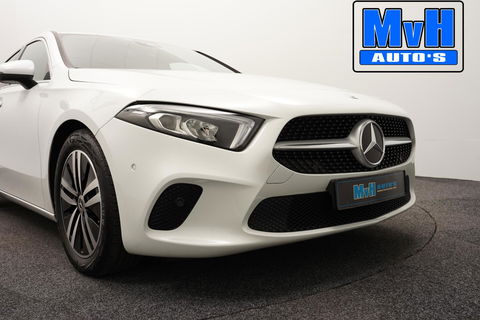 Mercedes-Benz A-Klasse 180 Premium Plus|PARELMOER|SFEERVERL|CAMERA
