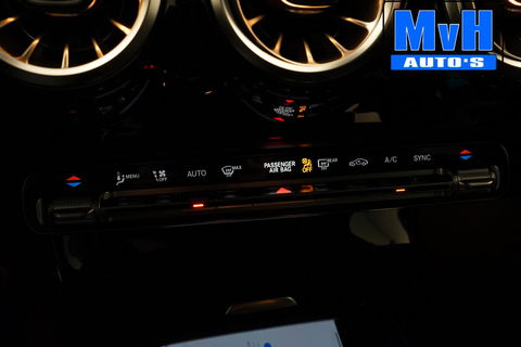 Mercedes-Benz A-Klasse 180 Premium Plus|PARELMOER|SFEERVERL|CAMERA