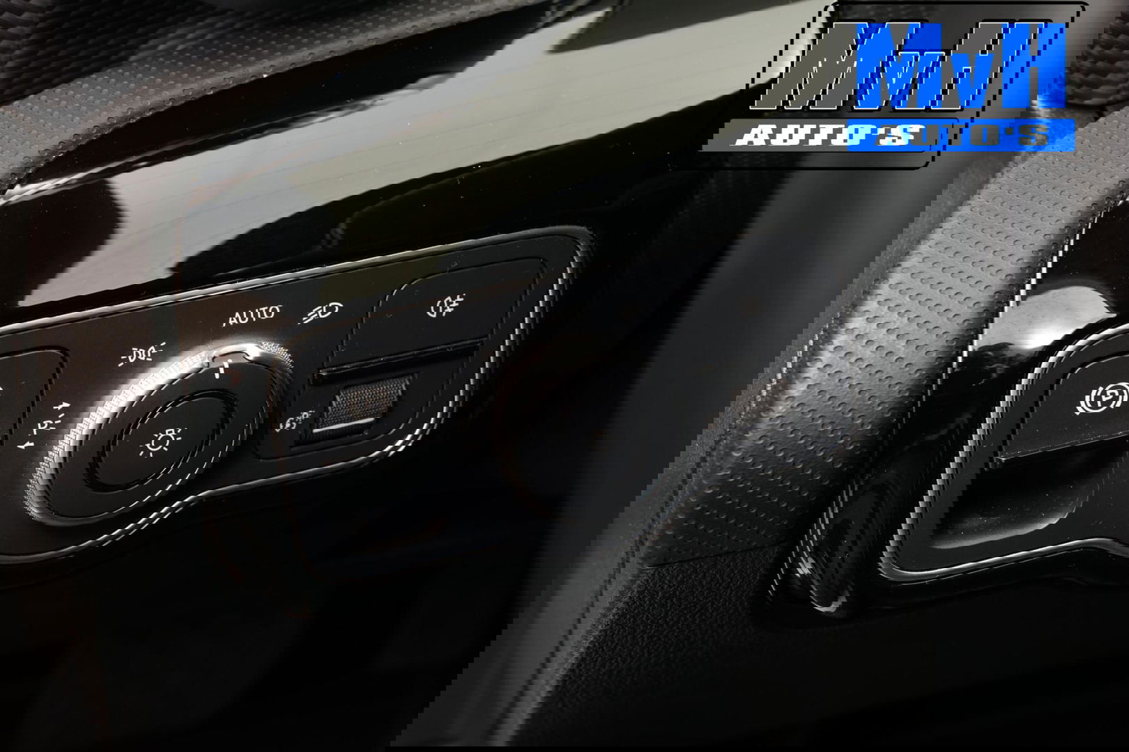 Mercedes-Benz A-Klasse 180 Premium Plus|PARELMOER|SFEERVERL|CAMERA