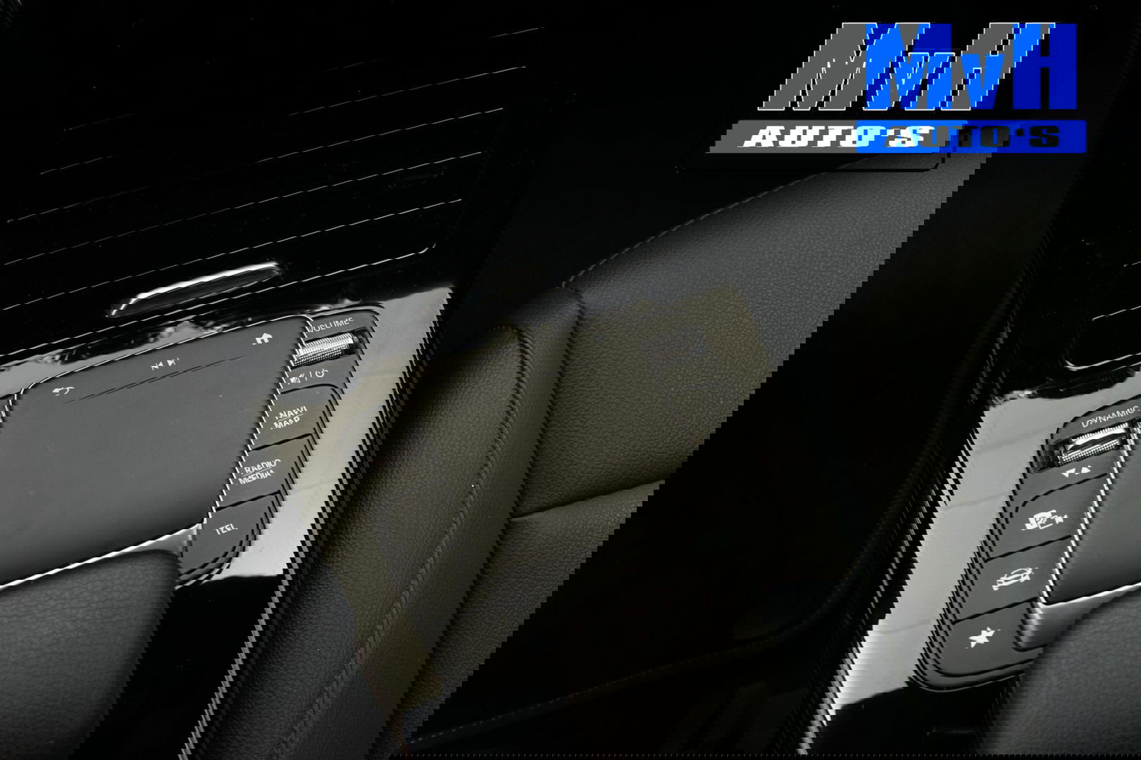 Mercedes-Benz A-Klasse 180 Premium Plus|PARELMOER|SFEERVERL|CAMERA