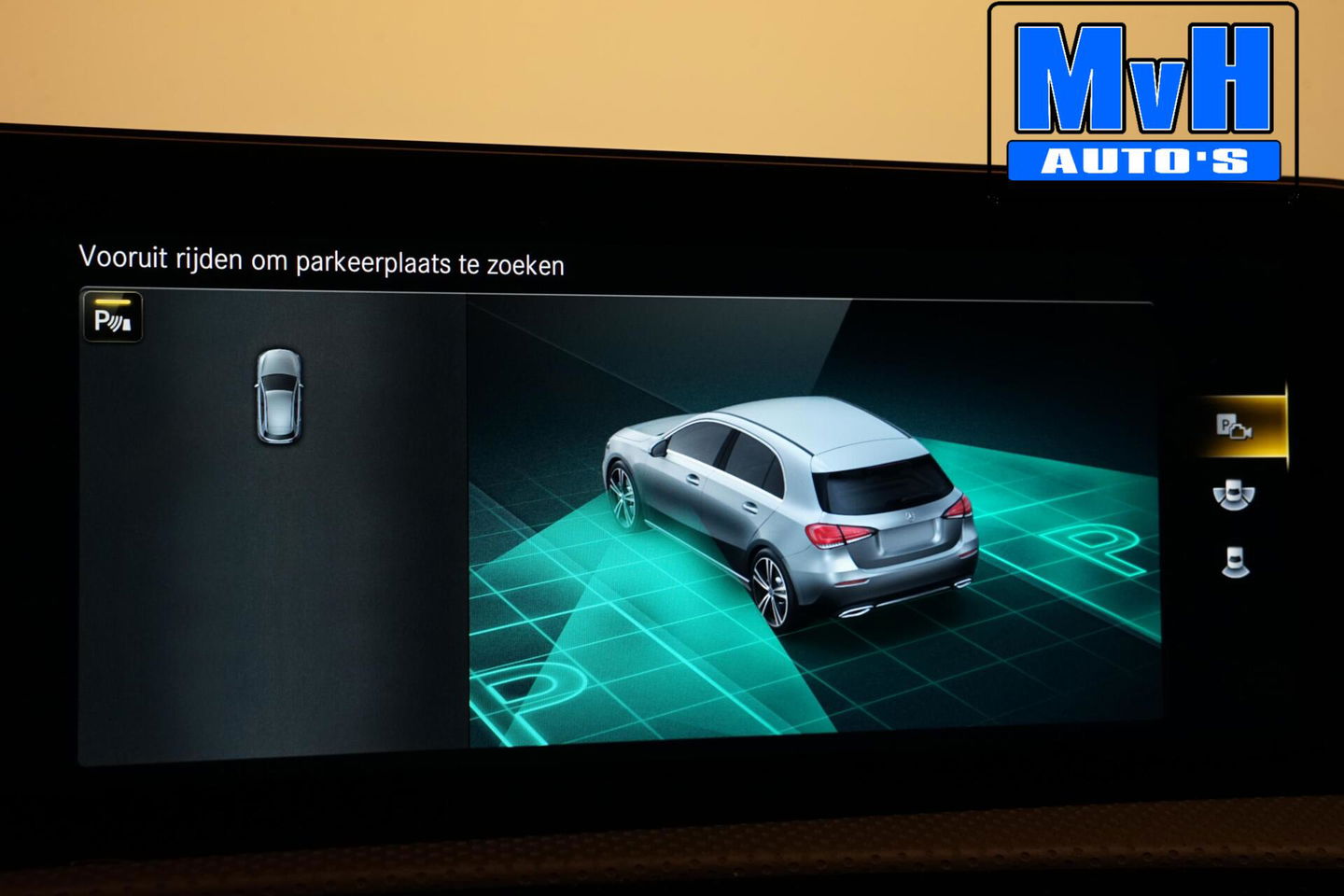 Mercedes-Benz A-Klasse 180 Premium Plus|PARELMOER|SFEERVERL|CAMERA