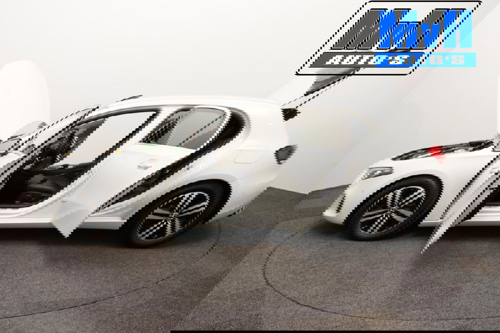 Mercedes-Benz A-Klasse 180 Premium Plus|PARELMOER|SFEERVERL|CAMERA