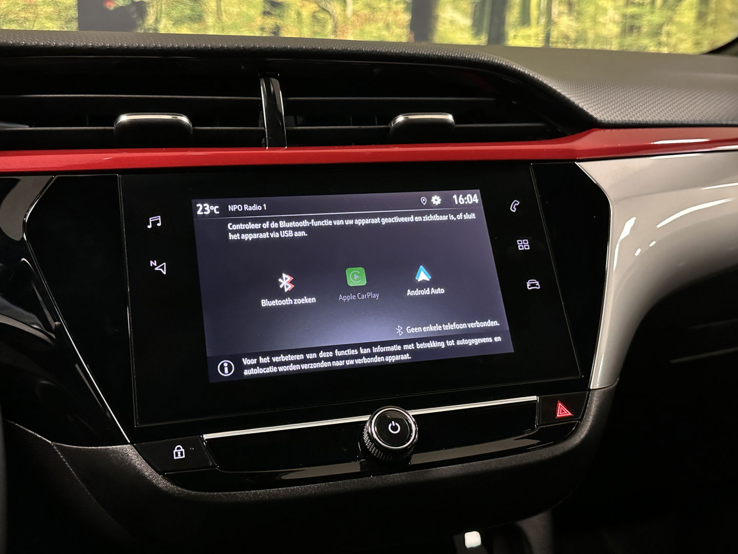 Opel Corsa 1.2 GS Line | Cruise Control | Apple Carplay | Android Auto | Achteruitrijcamera | Parkeersensoren | Dodehoeksensor | DAB | Lane Assist