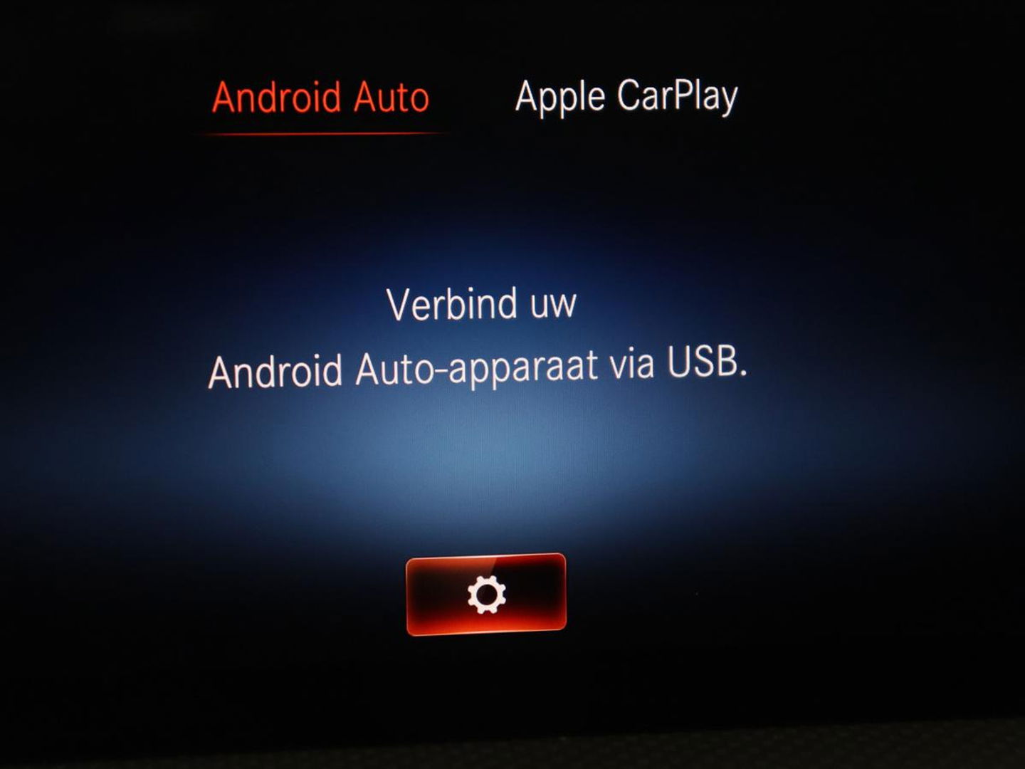 Mercedes-Benz CLA-Klasse 250e AMG Night | Stoelverwarming | Carplay | Camera | Widescreen | Sfeerverlichting | Leder/Alcantara | Navigatie | Park Assist | Origineel Zwart | PHEV | Plug In