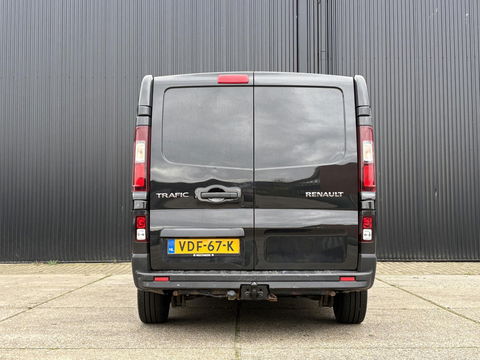 Renault Trafic 2.0 dCi 170 T29 L2H1 | MARGE | DIKKE UITVOERING | LED | NAVI | Sidesteps | LMV