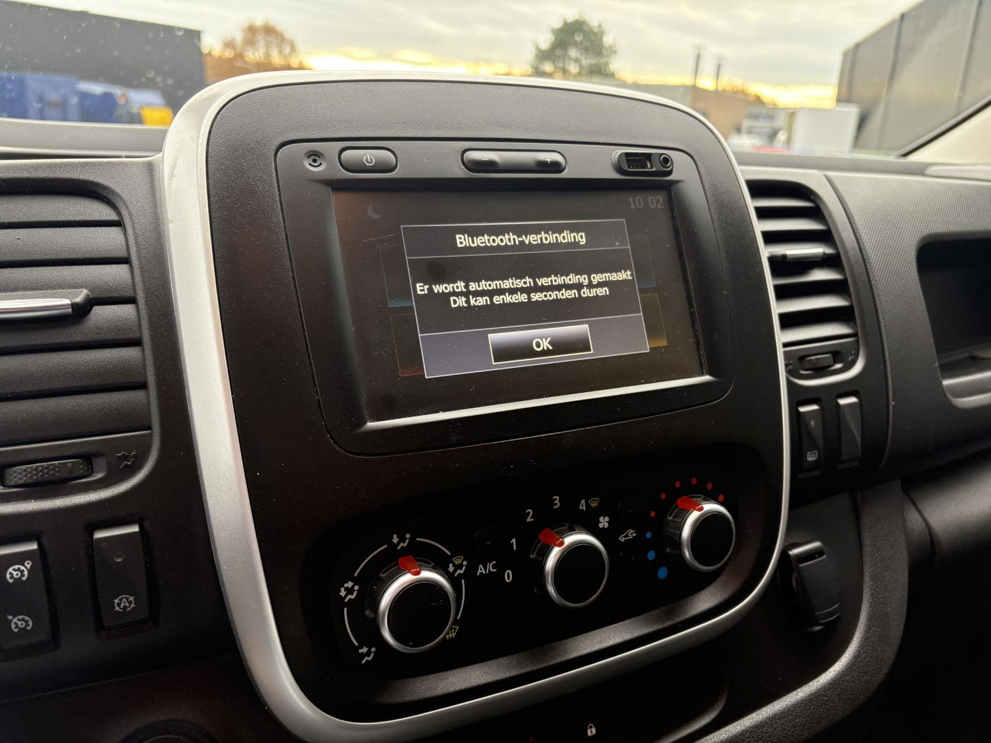 Renault Trafic 2.0 dCi 170 T29 L2H1 | MARGE | DIKKE UITVOERING | LED | NAVI | Sidesteps | LMV