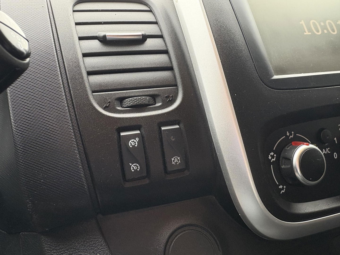 Renault Trafic 2.0 dCi 170 T29 L2H1 | MARGE | DIKKE UITVOERING | APK 12 MND | LED | NAVI | Sidesteps | LMV