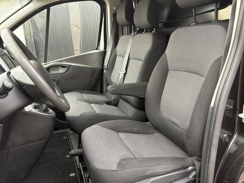 Renault Trafic 2.0 dCi 170 T29 L2H1 | MARGE | DIKKE UITVOERING | LED | NAVI | Sidesteps | LMV