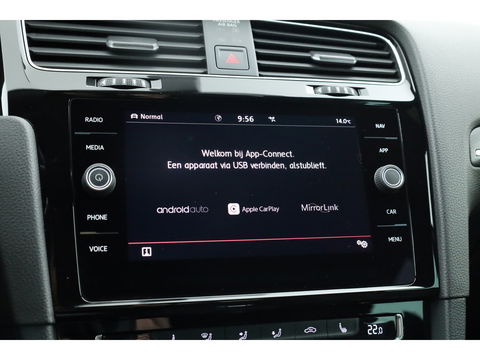 Volkswagen Golf 2.0 TSI GTI Performance | Digi. Dashboard | 18'' | Apple CarPlay | Camera | Adapt. Cruise | Stoelverw.