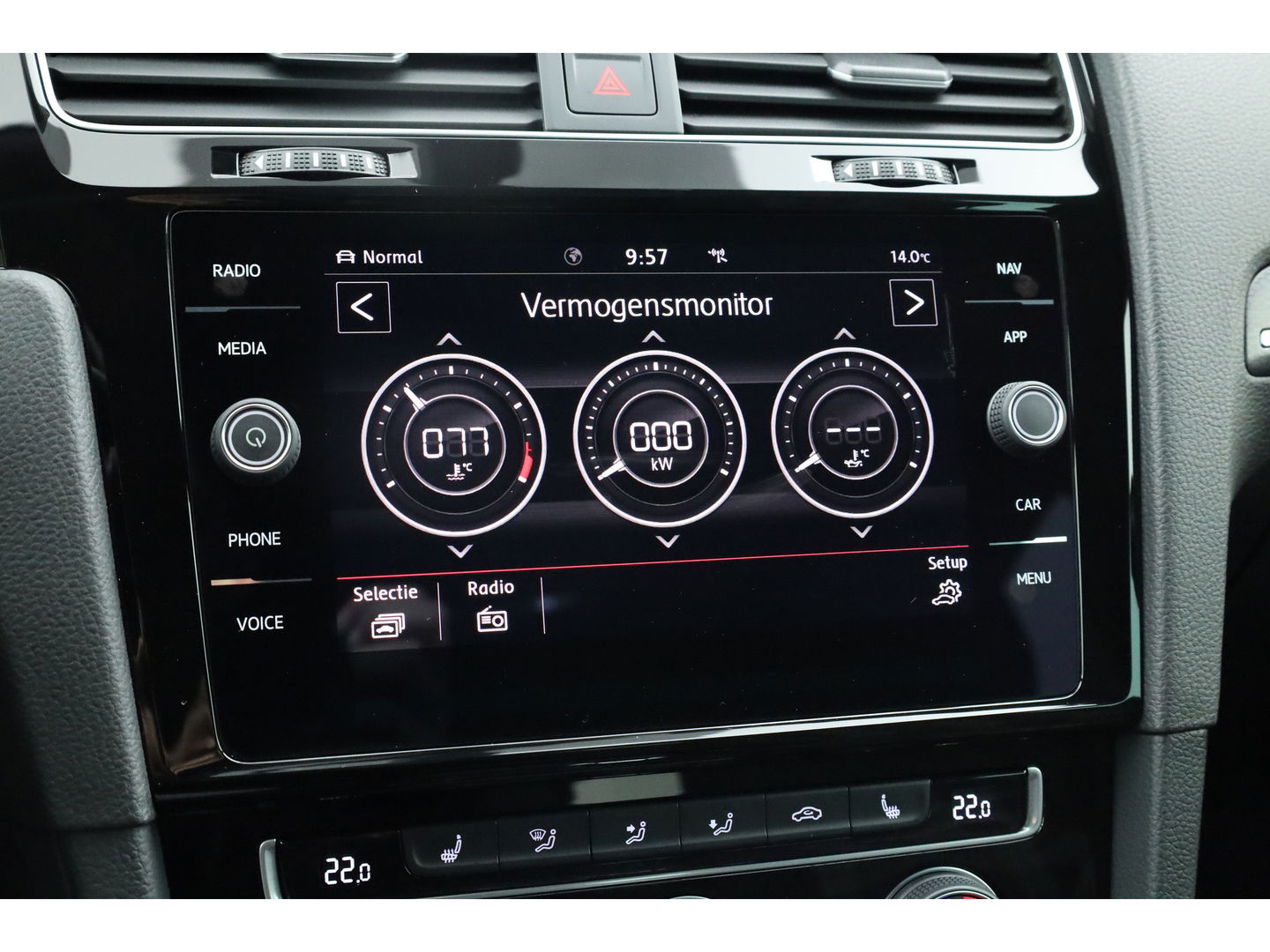 Volkswagen Golf 2.0 TSI GTI Performance | Digi. Dashboard | 18'' | Apple CarPlay | Camera | Adapt. Cruise | Stoelverw.