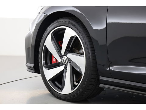 Volkswagen Golf 2.0 TSI GTI Performance | Digi. Dashboard | 18'' | Apple CarPlay | Camera | Adapt. Cruise | Stoelverw.