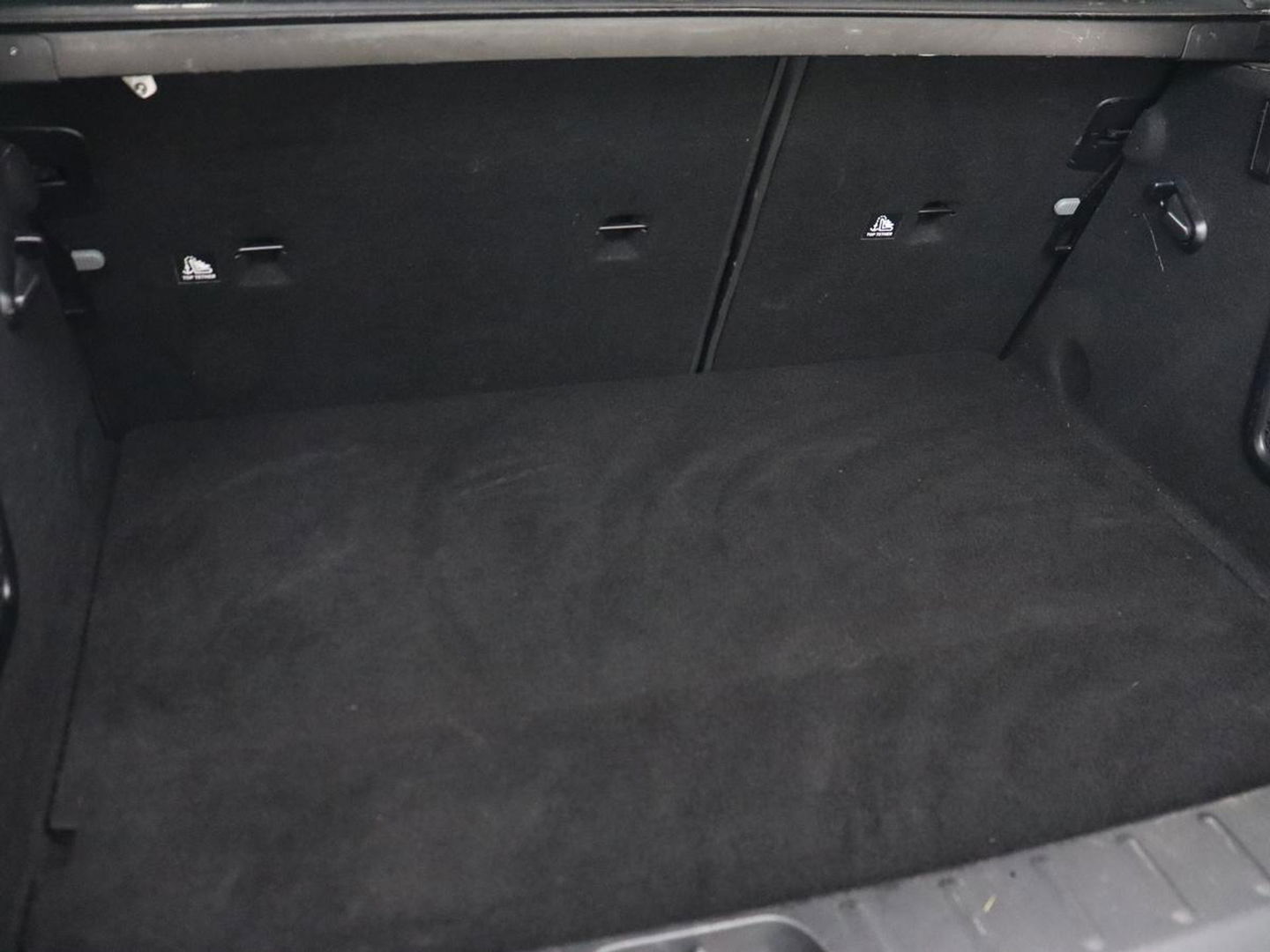 MINI Clubman 2.0 Cooper S | 192pk | Panoramadak | Leder | Trekhaak | Carplay | Navigatie | Parkeerhulp | Full LED | Verwarmde voorruit | Getint glas