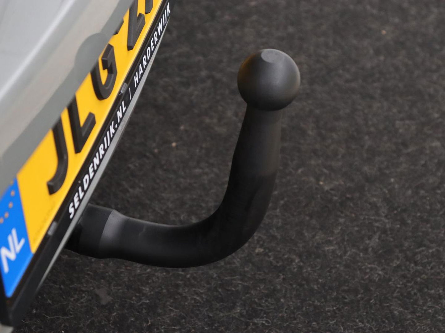 MINI Clubman 2.0 Cooper S | 192pk | Panoramadak | Leder | Trekhaak | Carplay | Navigatie | Parkeerhulp | Full LED | Verwarmde voorruit | Getint glas