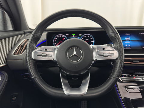 Mercedes-Benz EQC 400 4MATIC 80 kWh AMG (INCL-BTW) Aut. *PANO | BURMESTER-SURROUND | DISTRONIC | LEATHER-MICROFIBRE | FULL-LED | TOP-VIEW | WIDE-SCREEN-COCKPIT | KEYLESS | AIR-SUSPENSION | SPORT-SEATS | PRIVACY-GLASS | AMBIENT-LIGH
