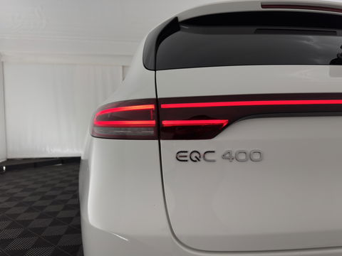 Mercedes-Benz EQC 400 4MATIC 80 kWh AMG (INCL-BTW) Aut. *PANO | BURMESTER-SURROUND | DISTRONIC | LEATHER-MICROFIBRE | FULL-LED | TOP-VIEW | WIDE-SCREEN-COCKPIT | KEYLESS | AIR-SUSPENSION | SPORT-SEATS | PRIVACY-GLASS | AMBIENT-LIGH
