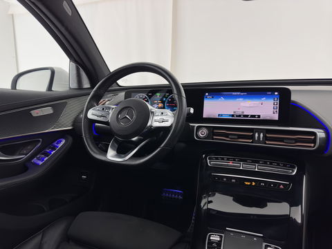 Mercedes-Benz EQC 400 4MATIC 80 kWh AMG (INCL-BTW) Aut. *PANO | BURMESTER-SURROUND | DISTRONIC | LEATHER-MICROFIBRE | FULL-LED | TOP-VIEW | WIDE-SCREEN-COCKPIT | KEYLESS | AIR-SUSPENSION | SPORT-SEATS | PRIVACY-GLASS | AMBIENT-LIGH