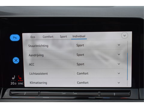 Volkswagen Golf 1.5 eTSI 1st Edition | Open dak | Virtual Cockpit | Carplay | Massagestoel | Nav | Adapt.CC | DAB | Full LED | Compleet