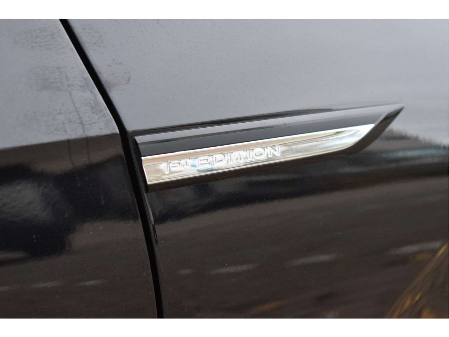 Volkswagen Golf 1.5 eTSI 1st Edition | Open dak | Virtual Cockpit | Carplay | Massagestoel | Nav | Adapt.CC | DAB | Full LED | Compleet