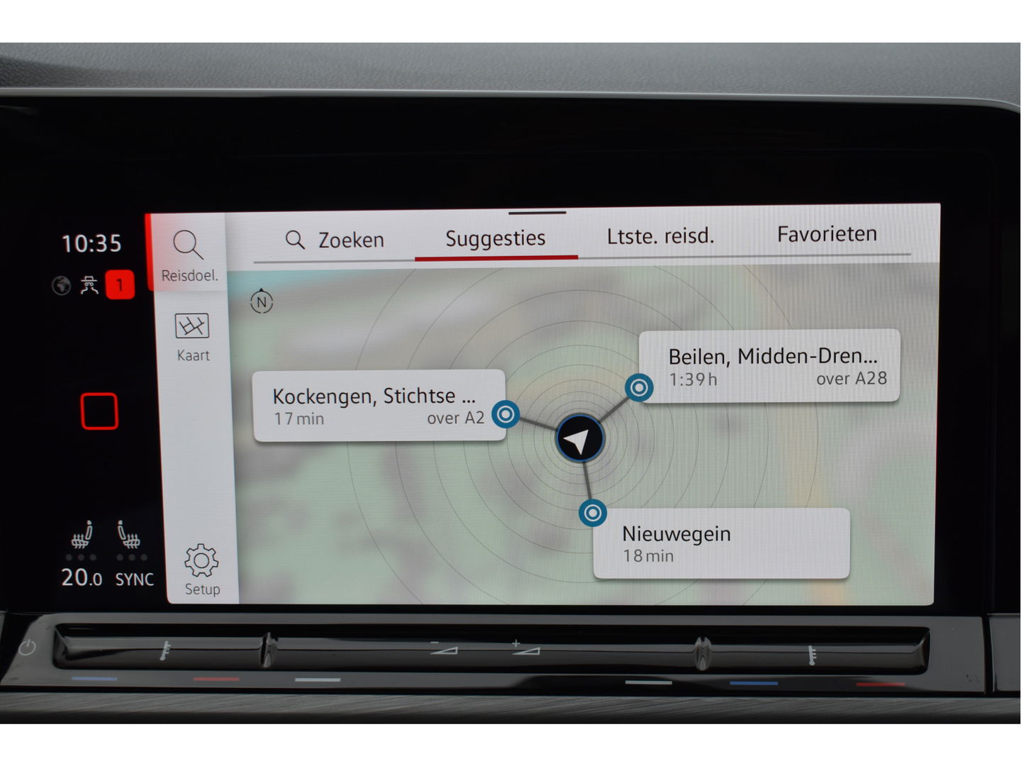 Volkswagen Golf 1.5 eTSI 1st Edition | Open dak | Virtual Cockpit | Carplay | Massagestoel | Nav | Adapt.CC | DAB | Full LED | Compleet