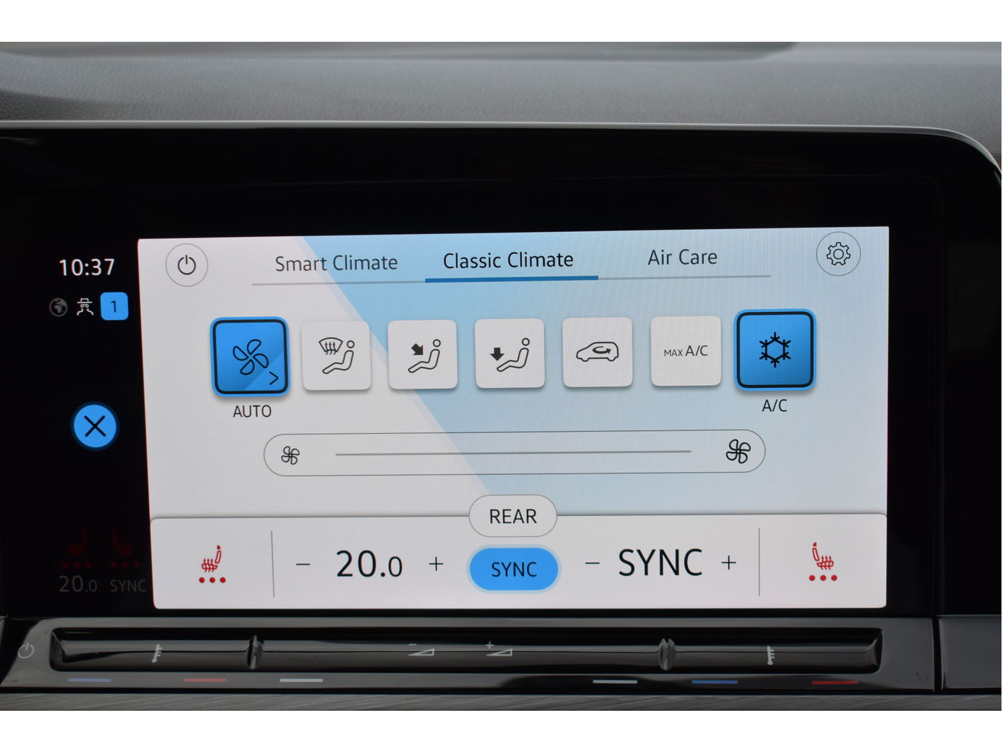 Volkswagen Golf 1.5 eTSI 1st Edition | Open dak | Virtual Cockpit | Carplay | Massagestoel | Nav | Adapt.CC | DAB | Full LED | Compleet