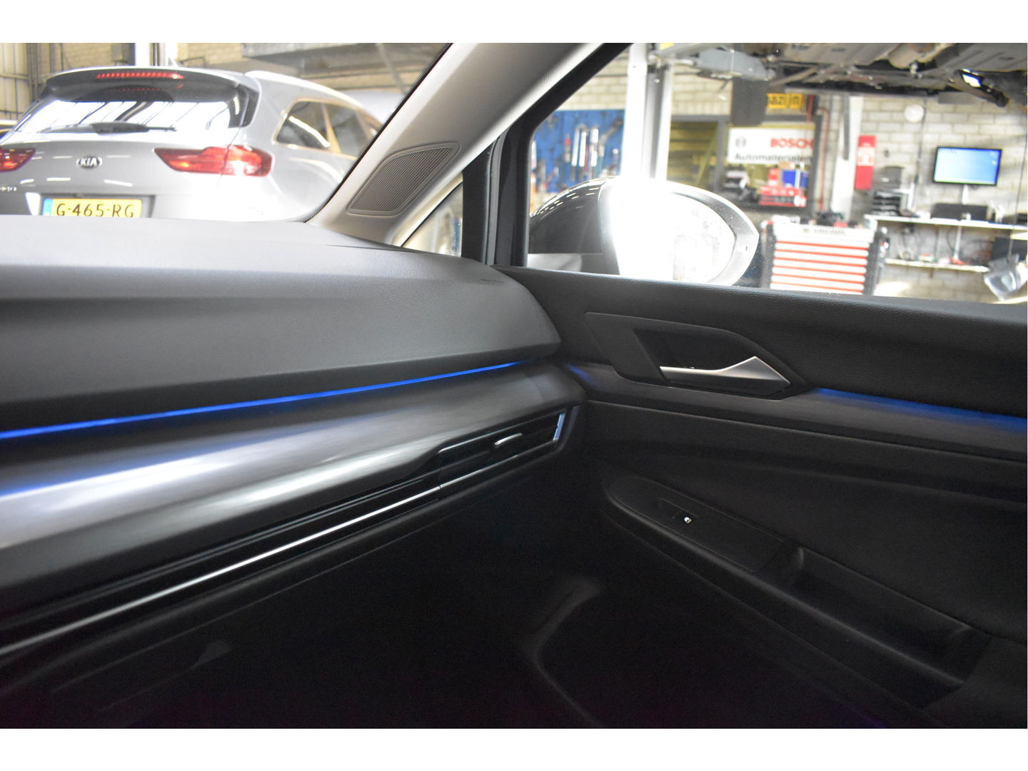 Volkswagen Golf 1.5 eTSI 1st Edition | Open dak | Virtual Cockpit | Carplay | Massagestoel | Nav | Adapt.CC | DAB | Full LED | Compleet