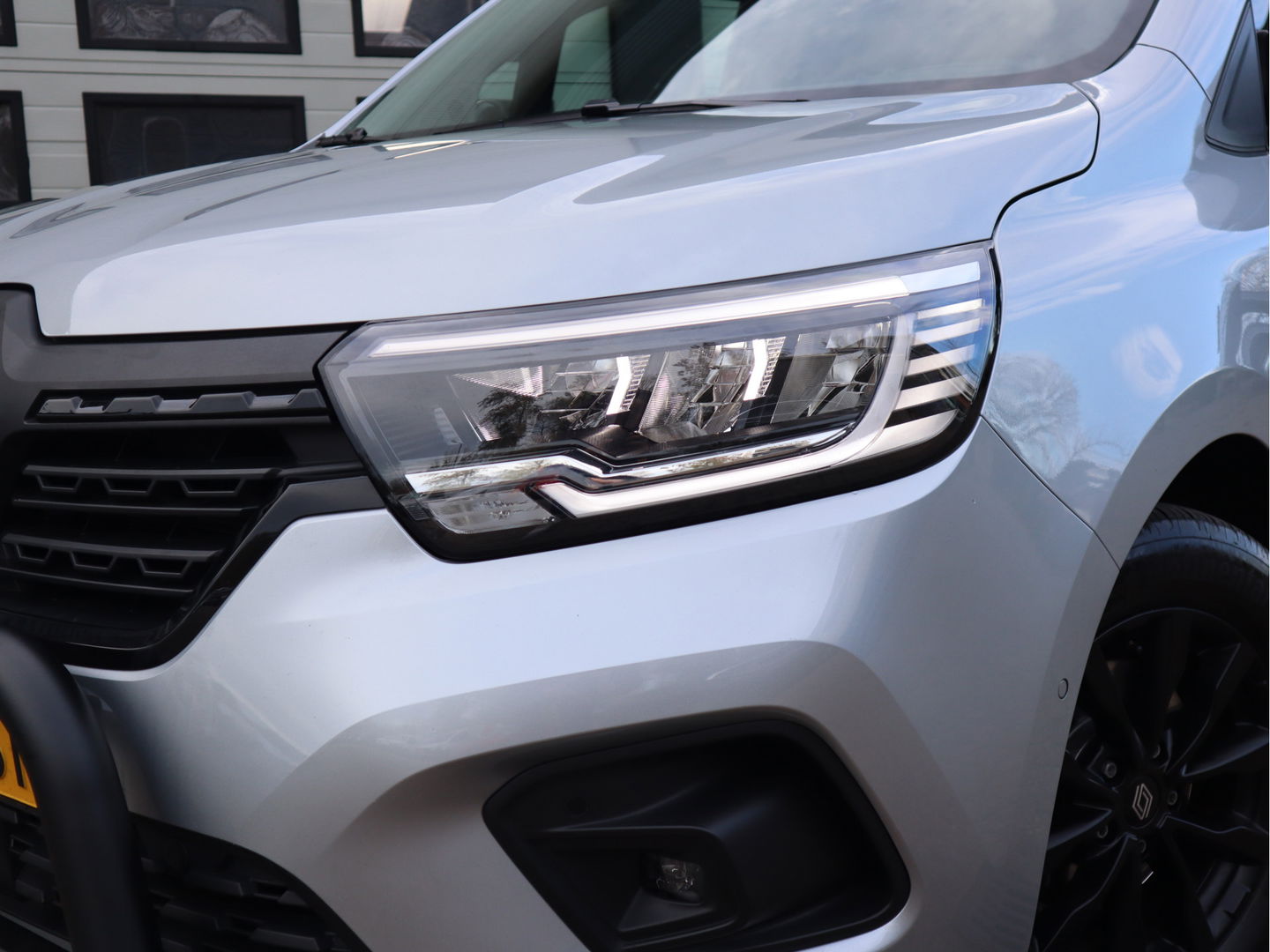 Renault Kangoo 1.5 dCi 116pk Automaat - Anniversary - Apple - Trekhaak - Navi - VOL OPTIES