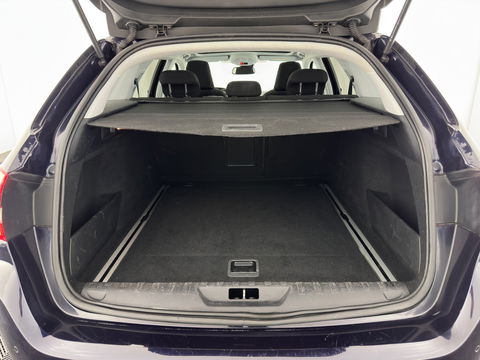 Peugeot 308 SW 1.6 BlueHDI Blue Lease Premium Aut. *PANO | FULL-LED | NAVI-FULLMAP | SPORT-SEATS | PRIVACY-GLASS | ECC | PDC | CRUISE | 16''ALU*