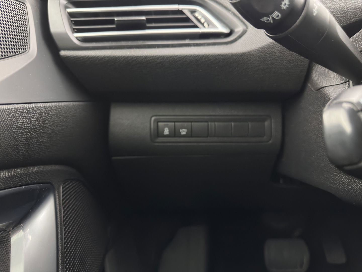 Peugeot 308 SW 1.6 BlueHDI Blue Lease Premium Aut. *PANO | FULL-LED | NAVI-FULLMAP | SPORT-SEATS | PRIVACY-GLASS | ECC | PDC | CRUISE | 16''ALU*