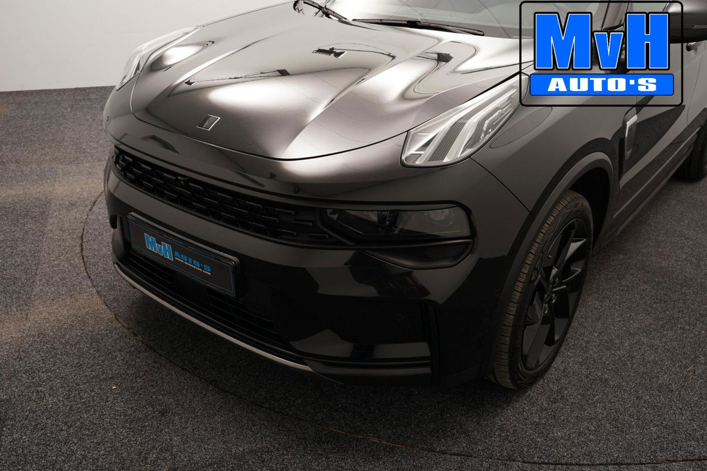 Lynk & Co 01 1.5 Hybride|FULL BLACK XXL|ZWARTE.HEMEL|360ºCAM