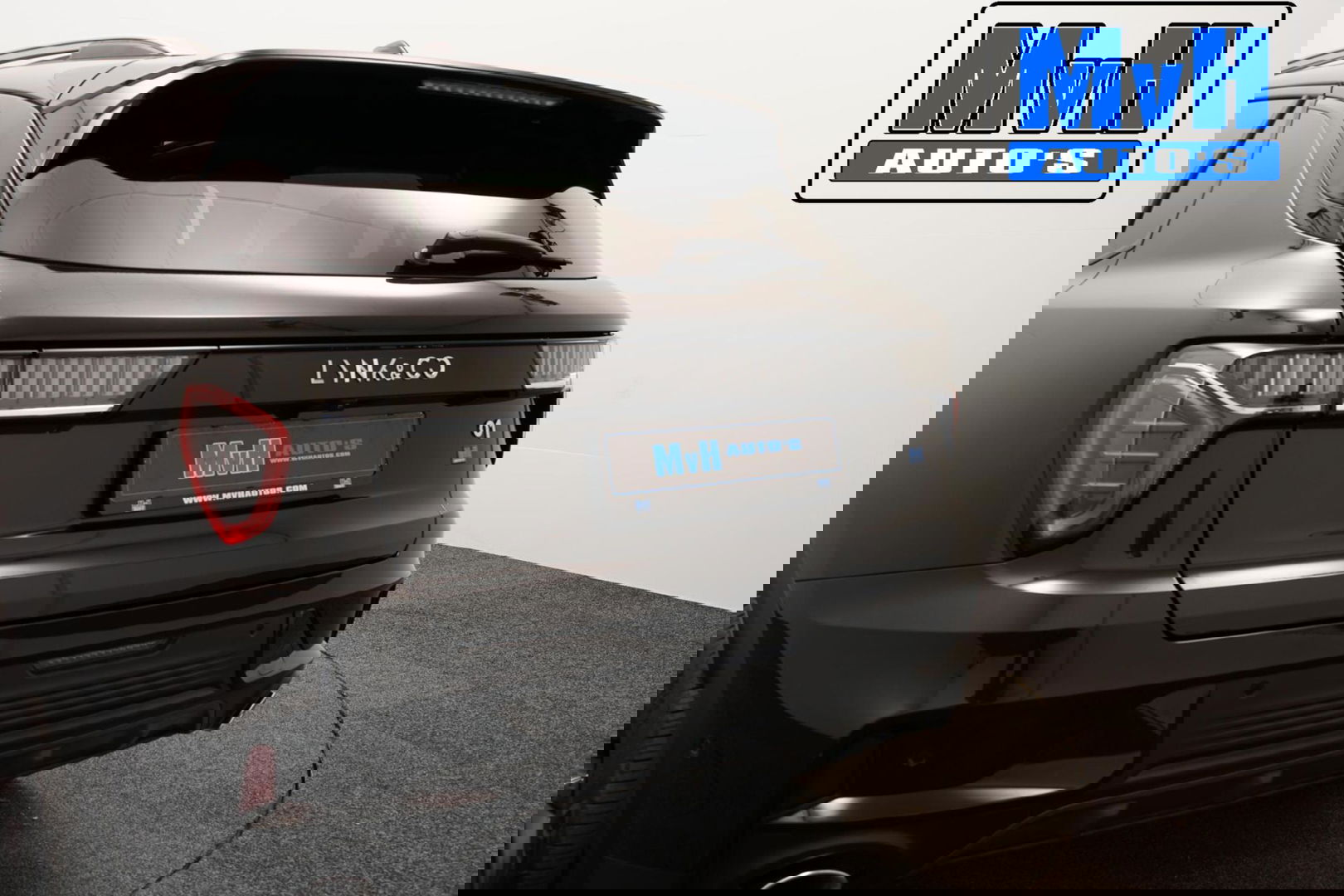 Lynk & Co 01 1.5 Hybride|FULL BLACK XXL|ZWARTE.HEMEL|360ºCAM