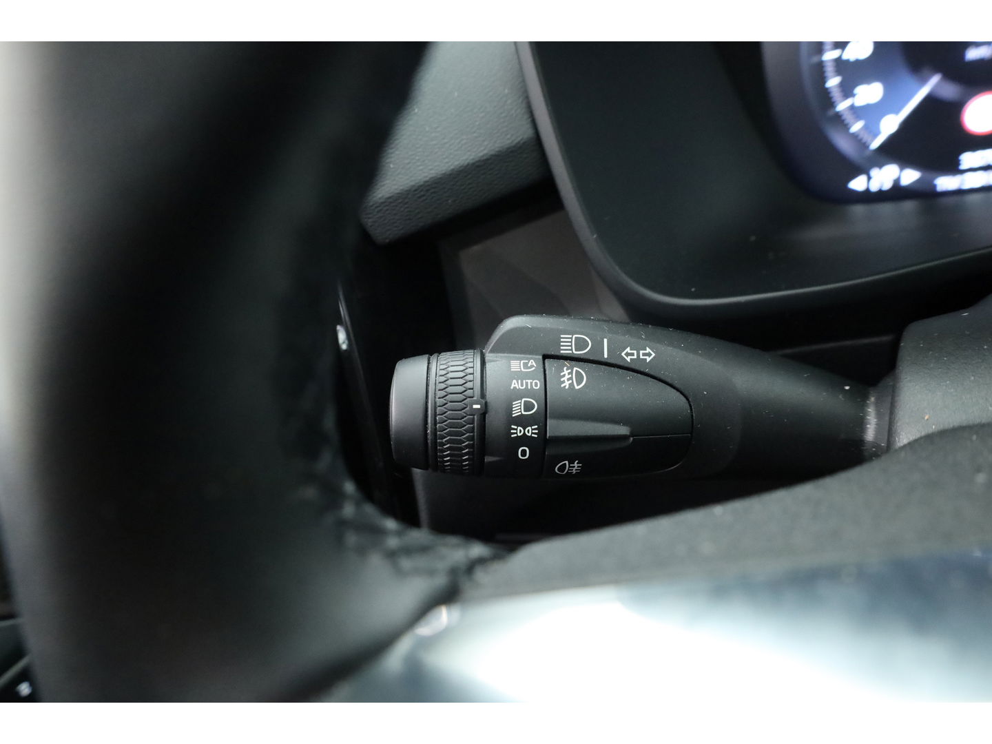 Volvo XC40 T5 Plug-in hybrid Plus Bright | Pilot Assist | Harman Kardon | Leder | 20'' | Camera | Stoel- Stuurverw.