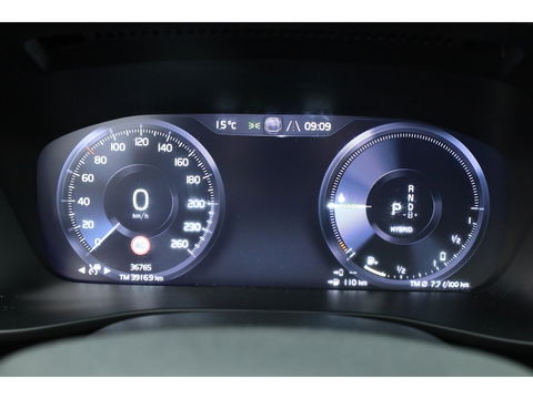 Volvo XC40 T5 Plug-in hybrid Plus Bright | Pilot Assist | Harman Kardon | Leder | 20'' | Camera | Stoel- Stuurverw.