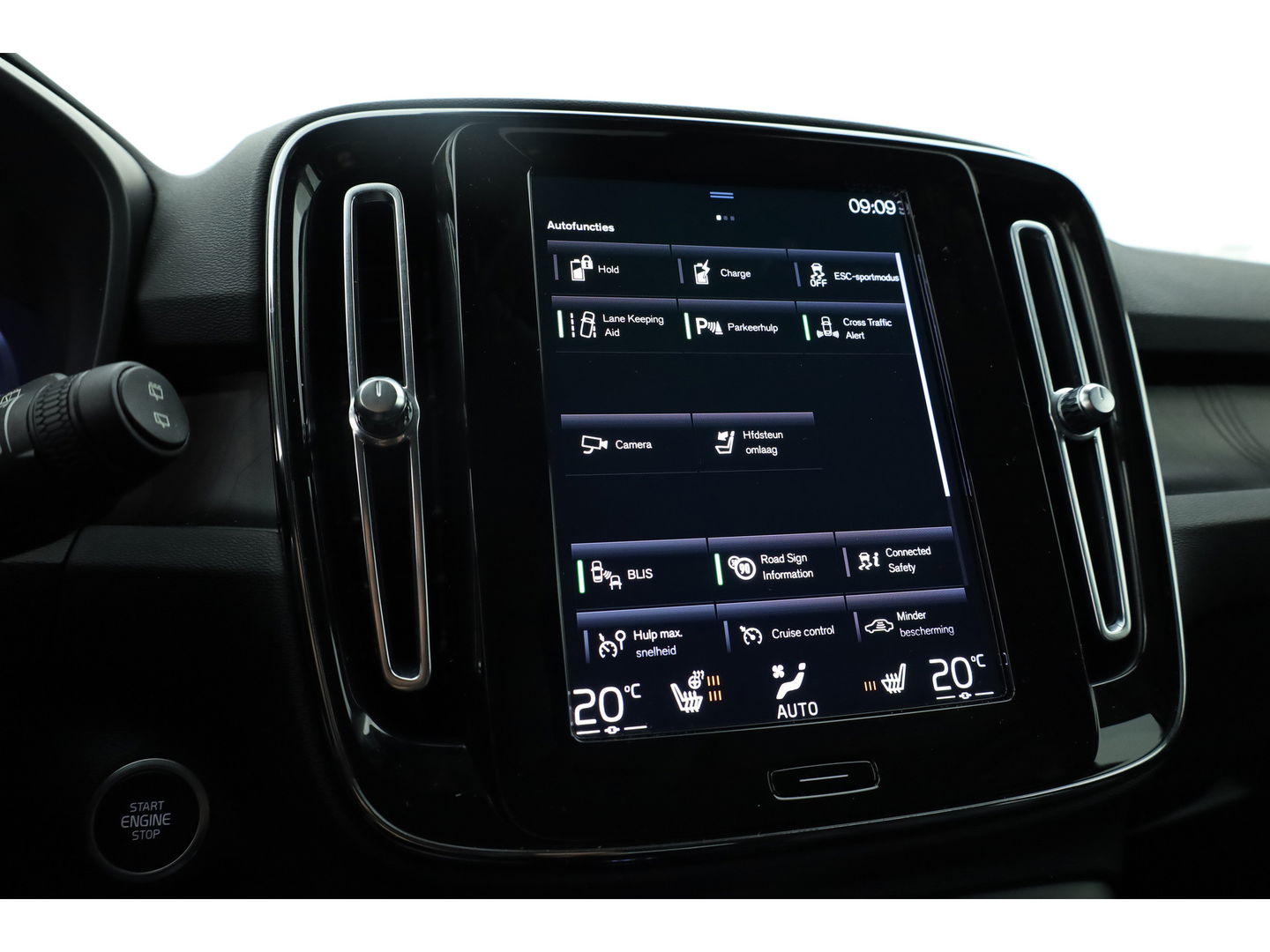 Volvo XC40 T5 Plug-in hybrid Plus Bright | Pilot Assist | Harman Kardon | Leder | 20'' | Camera | Stoel- Stuurverw.