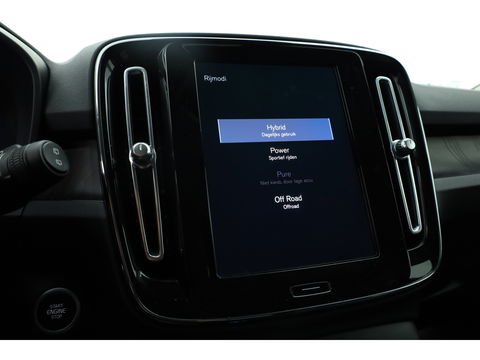 Volvo XC40 T5 Plug-in hybrid Plus Bright | Pilot Assist | Harman Kardon | Leder | 20'' | Camera | Stoel- Stuurverw.