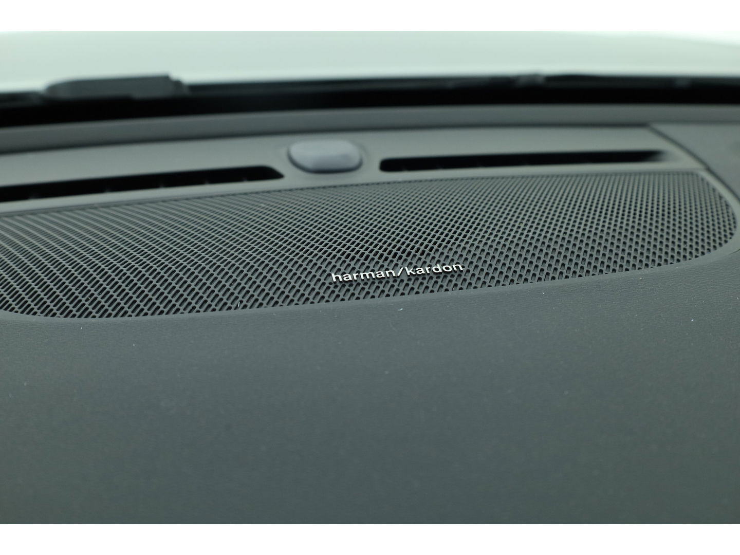 Volvo XC40 T5 Plug-in hybrid Plus Bright | Pilot Assist | Harman Kardon | Leder | 20'' | Camera | Stoel- Stuurverw.