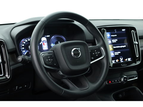Volvo XC40 T5 Plug-in hybrid Plus Bright | Pilot Assist | Harman Kardon | Leder | 20'' | Camera | Stoel- Stuurverw.