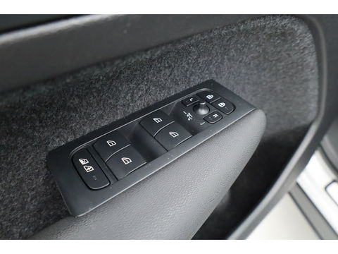 Volvo XC40 T5 Plug-in hybrid Plus Bright | Pilot Assist | Harman Kardon | Leder | 20'' | Camera | Stoel- Stuurverw.