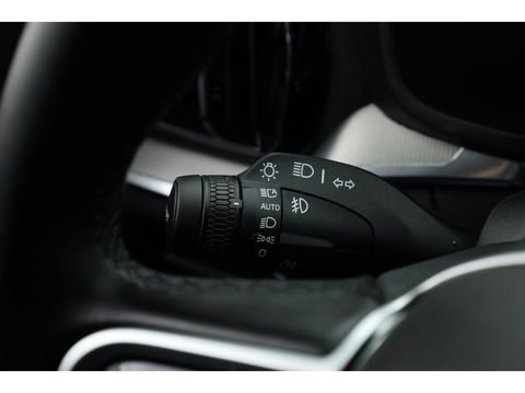 Volvo V60 T6 Plug-in hybrid Plus Dark | Pilot Assist | Harman Kardon | Memory seats | Stoel- Stuurverw.