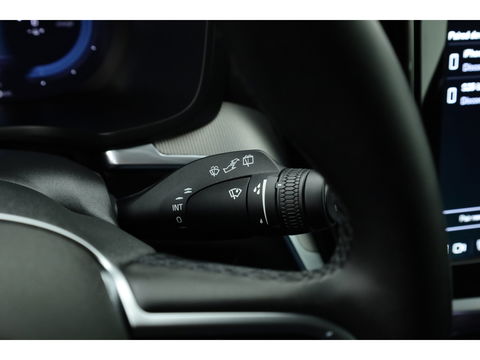 Volvo V60 T6 Plug-in hybrid Plus Dark | Pilot Assist | Harman Kardon | Memory seats | Stoel- Stuurverw.