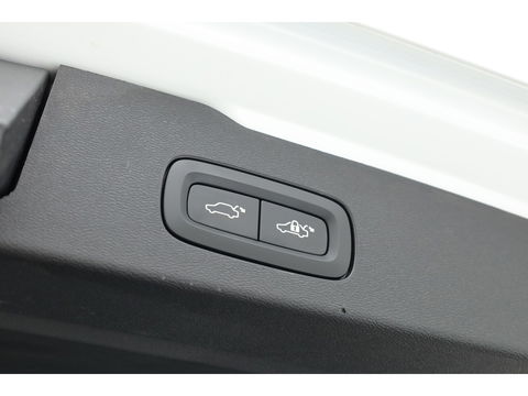 Volvo V60 T6 Plug-in hybrid Plus Dark | Pilot Assist | Harman Kardon | Memory seats | Stoel- Stuurverw.