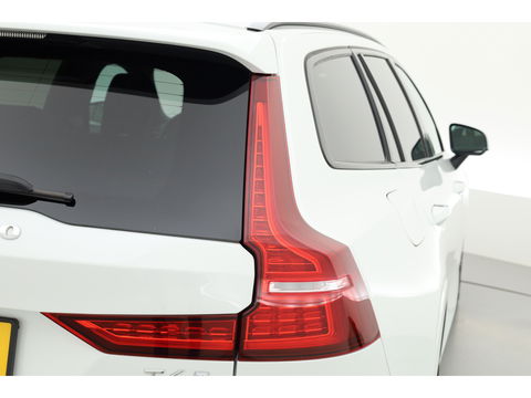 Volvo V60 T6 Plug-in hybrid Plus Dark | Pilot Assist | Harman Kardon | Memory seats | Stoel- Stuurverw.