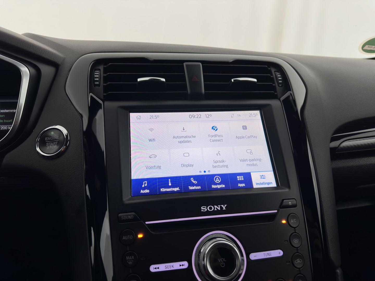 Ford Mondeo Wagon 2.0 IVCT HEV ST-Line (INCL.BTW) *LEATHER-MICROFIBRE | ADAPTIVE-CRUISE | FULL-LED | MEMORY-PACK | BLIND-SPOT | HEATED-COMFORTSEATS | CAMERA | KEYLESS | DAB+ | NAVI-FULLMAP | 18''ALU | TOWBAR*