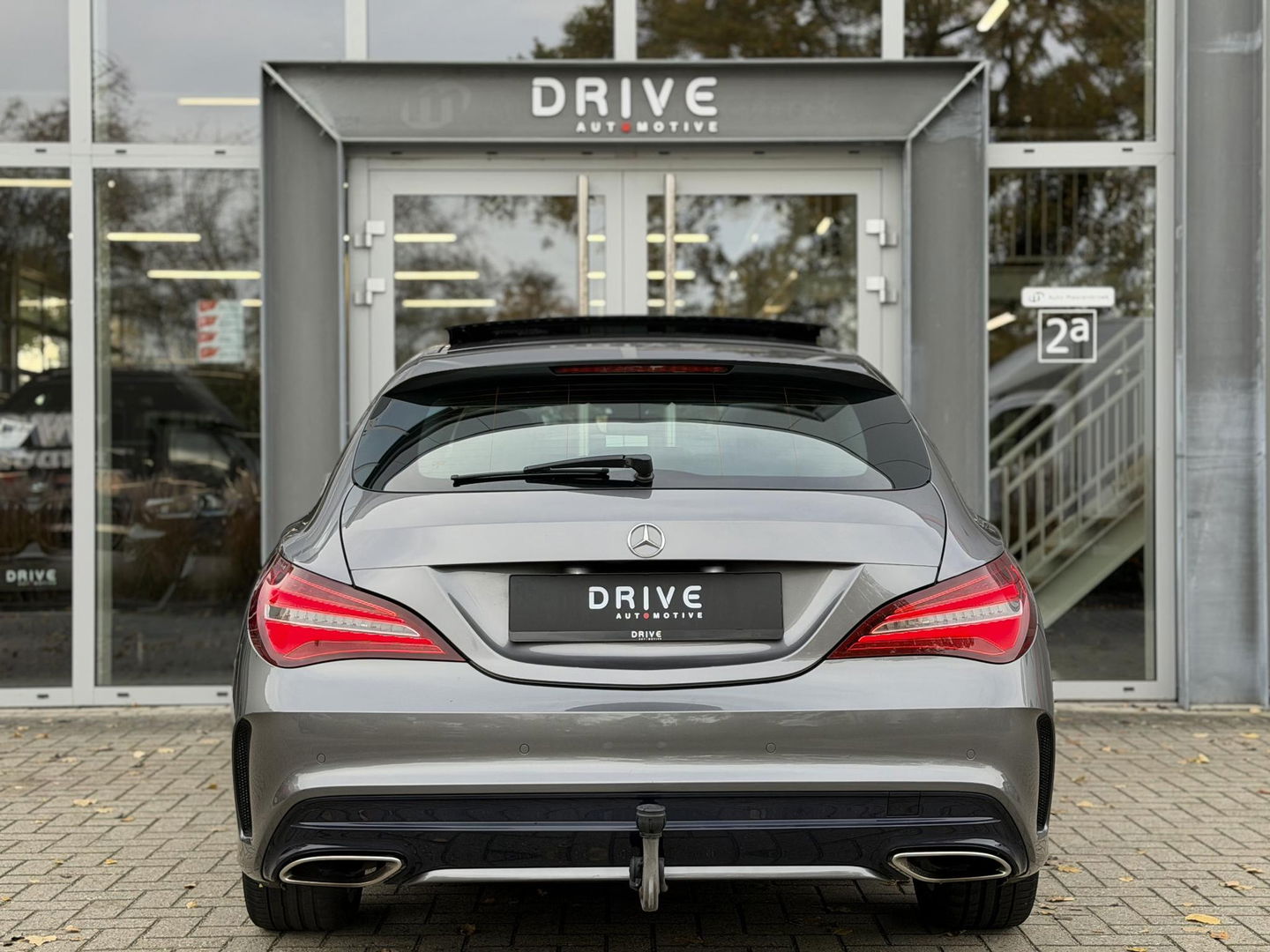 Mercedes-Benz CLA-Klasse Shooting Brake 180 Bus. Solution AMG Night|Pano|Trekhaak|Cam