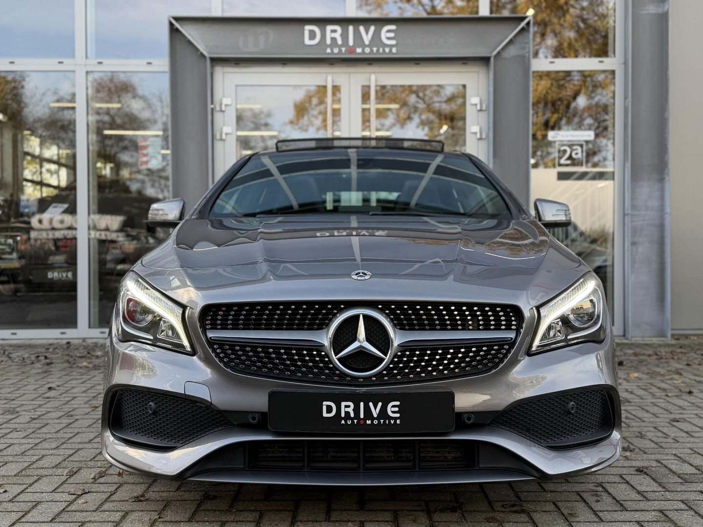 Mercedes-Benz CLA-Klasse Shooting Brake 180 Bus. Solution AMG Night|Pano|Trekhaak|Cam