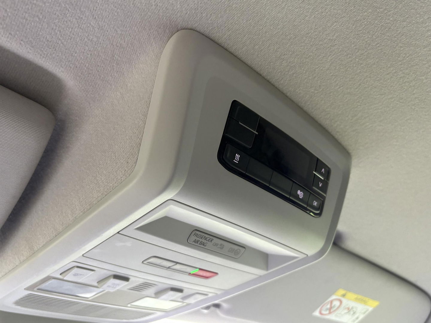 Volkswagen Transporter 2.0TDI L2H1 | Standkachel | 2x Schuifdeur | 18 inch LMV | Stoelverwarming