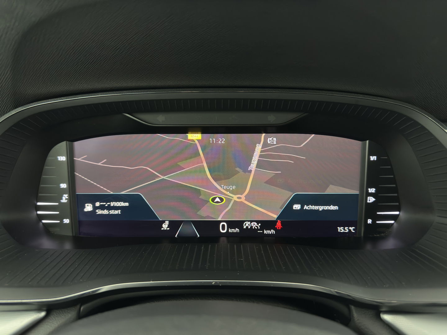 Škoda Octavia Combi 1.5 TSI First Edition *FULL-LED | DIGI-COCKPIT | ADAPTIVE-CRUISE | LANE-ASSIST | HEATED-COMFORTSEATS | KEYLESS | AMBIENT-LIGHT | DAB+ | PRIVACY-GLASS | NAVI-FULLMAP | 18''ALU | TOWBAR*