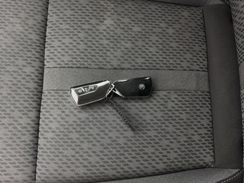 Škoda Octavia Combi 1.5 TSI First Edition *FULL-LED | DIGI-COCKPIT | ADAPTIVE-CRUISE | LANE-ASSIST | HEATED-COMFORTSEATS | KEYLESS | AMBIENT-LIGHT | DAB+ | PRIVACY-GLASS | NAVI-FULLMAP | 18''ALU | TOWBAR*